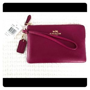 COACH Corner Zip Wristlet in CROSSGRAIN Leather